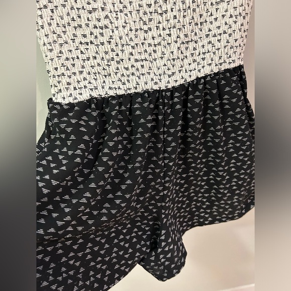 Summer Romper - Picture 2 of 2